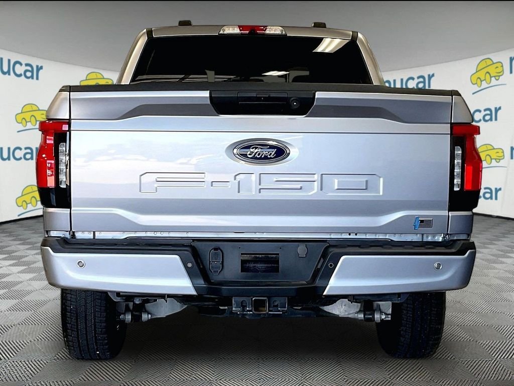 Used 2023 Silver Ford XLT image 5