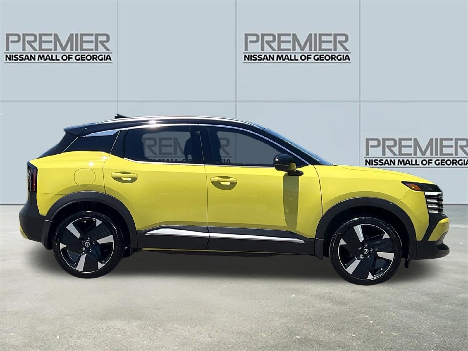 Certified Used 2025 Yellow Nissan SR image 25
