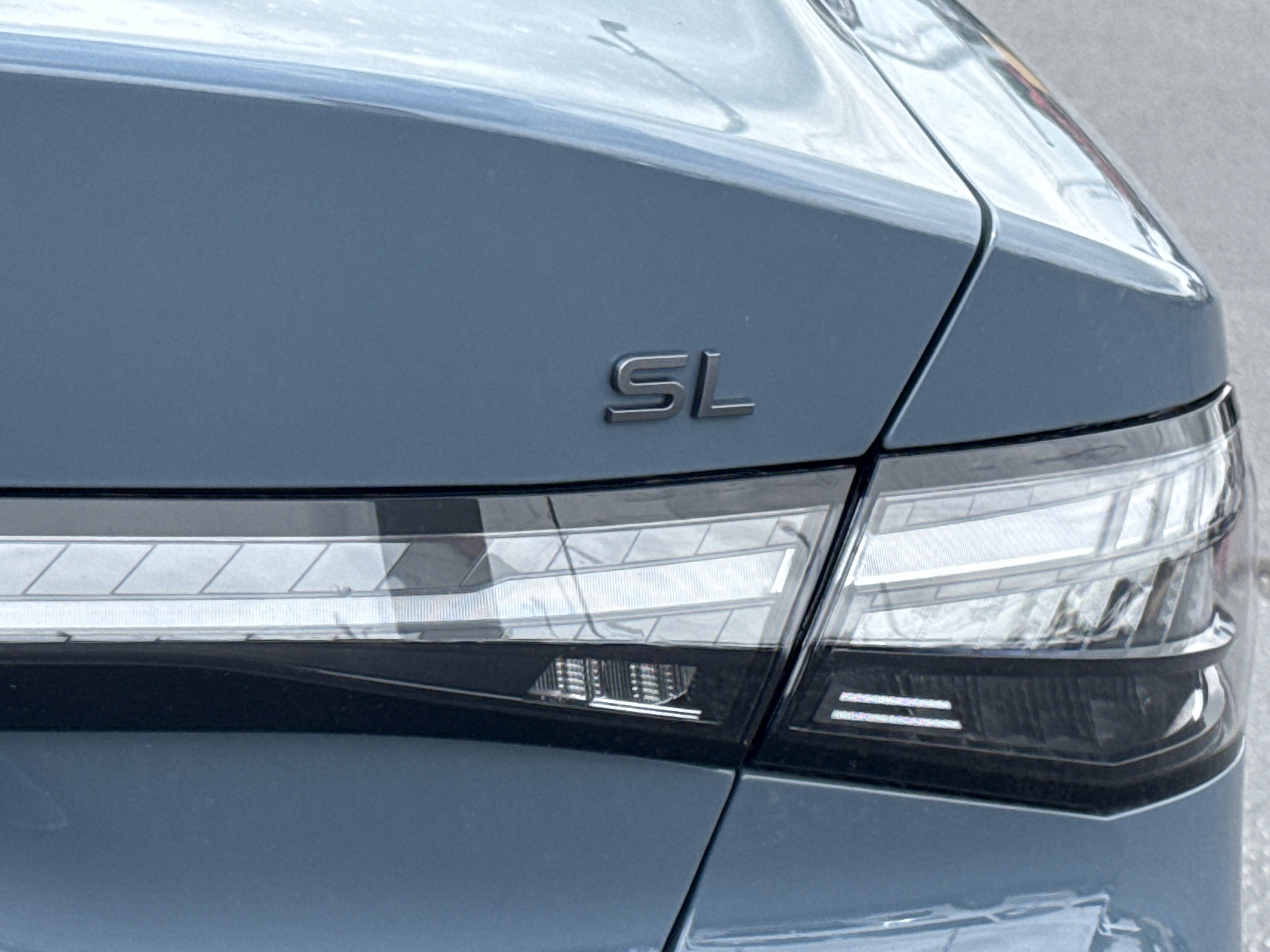 New 2026 Atlantic Gray Metallic Nissan SL image 9