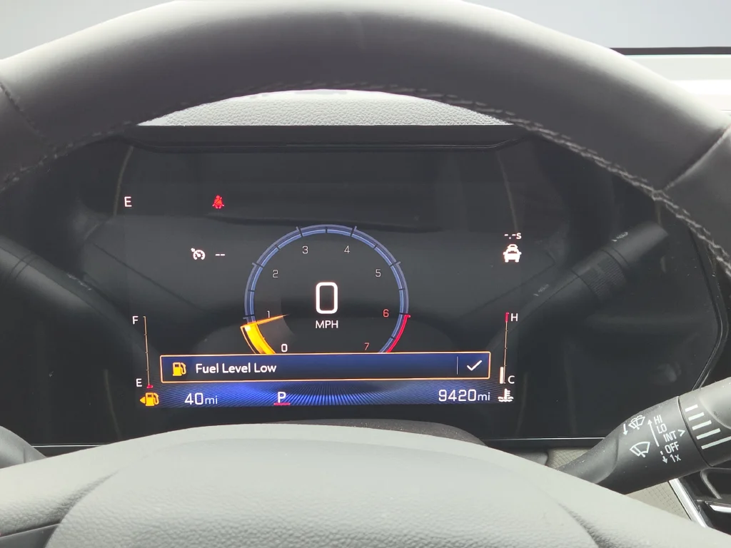 Used 2025 Green Chevrolet ACTIV image 19