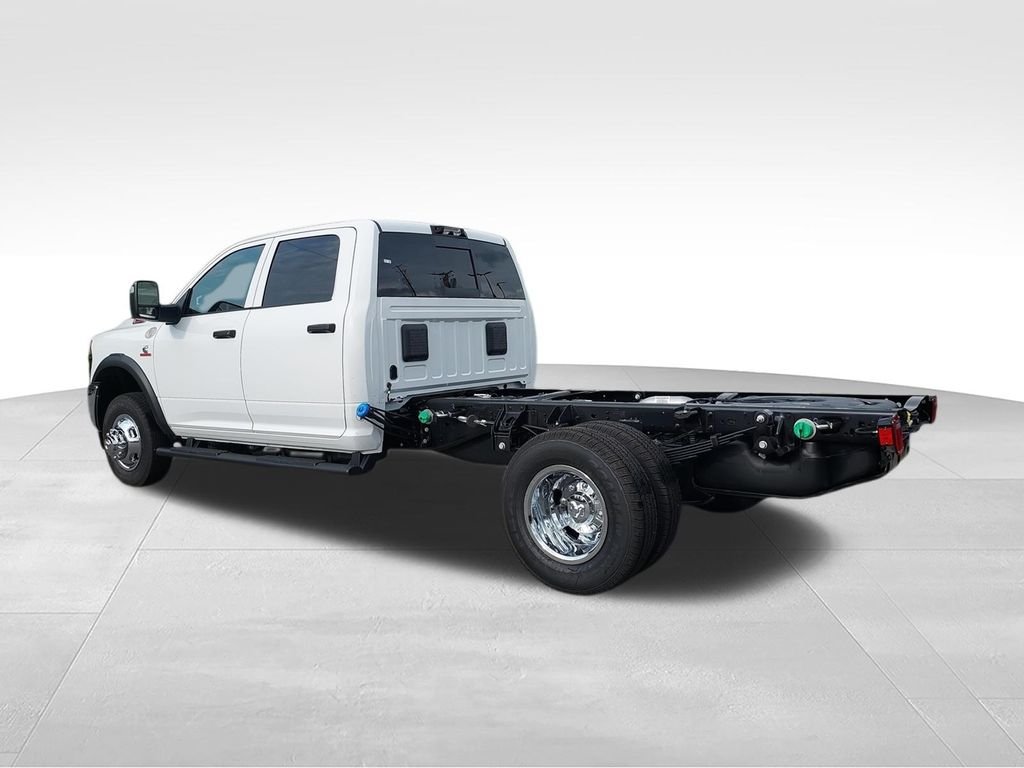 New 2026 Bright White Clearcoat RAM Tradesman image 6