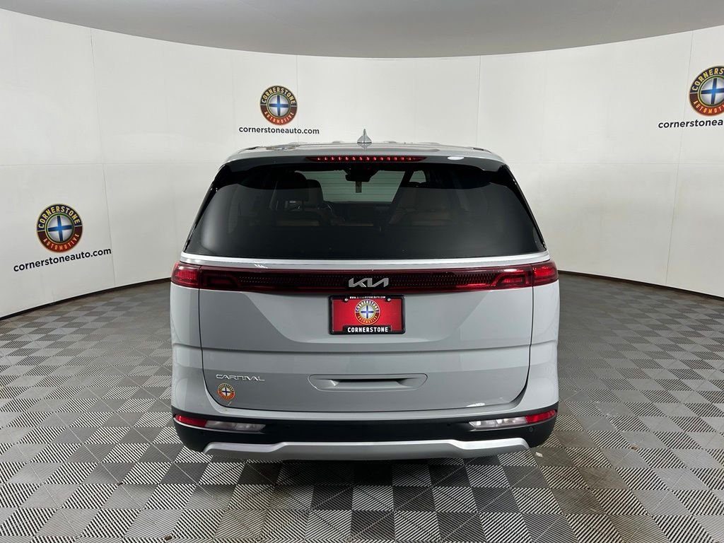 Used 2024 White Kia EX image 17