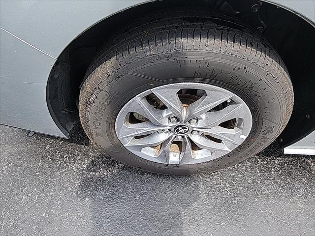 Certified Used 2025 CELESTIAL SILVER Toyota  image 29