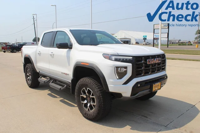 2024 GMC Canyon AT4X
