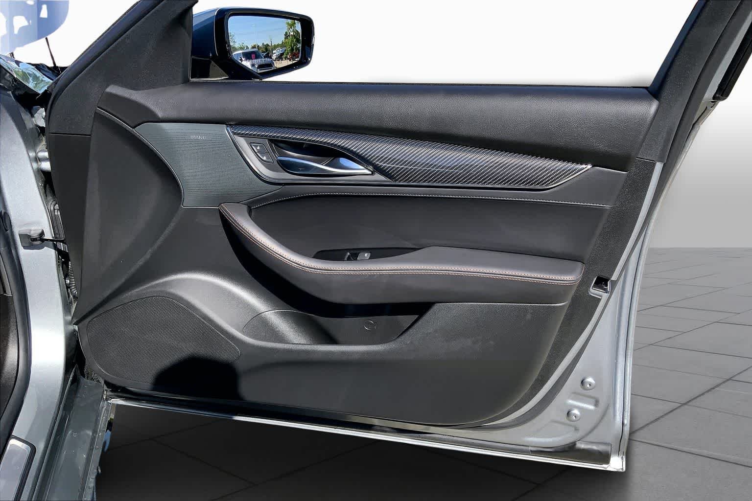 Used 2025 Argent Silver Metallic Cadillac Sport image 26