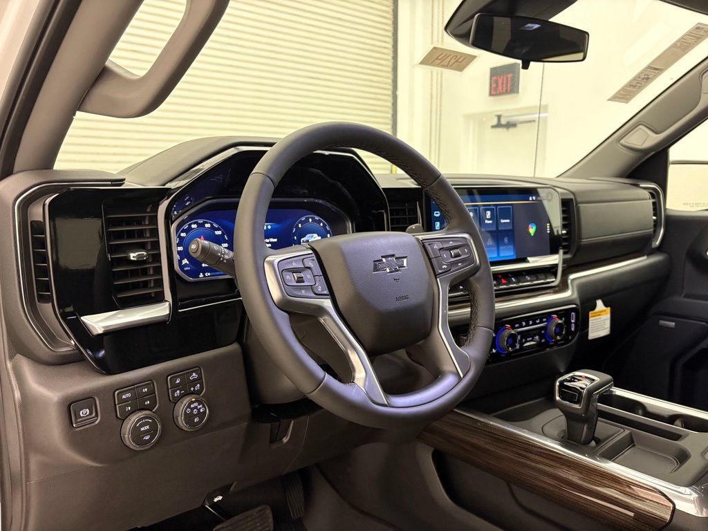 New 2026 Summit White Chevrolet LT Trail Boss image 2