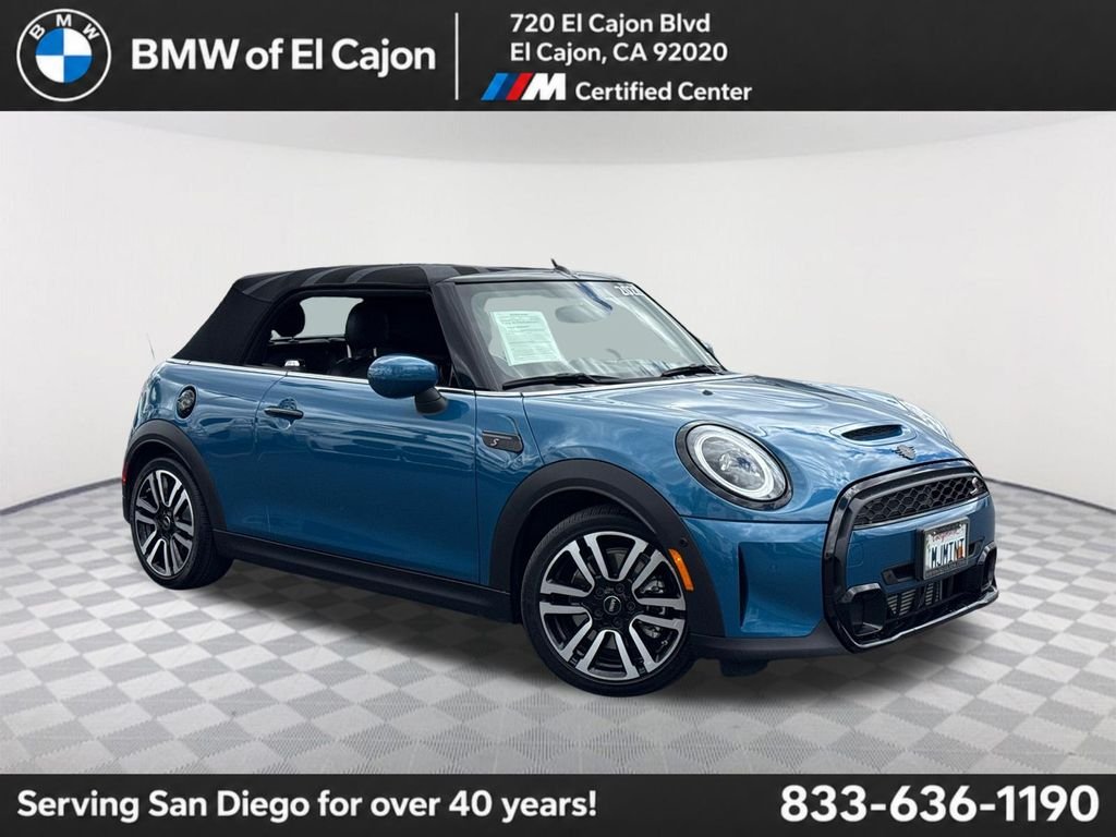 2022 MINI Convertible Cooper S's photo