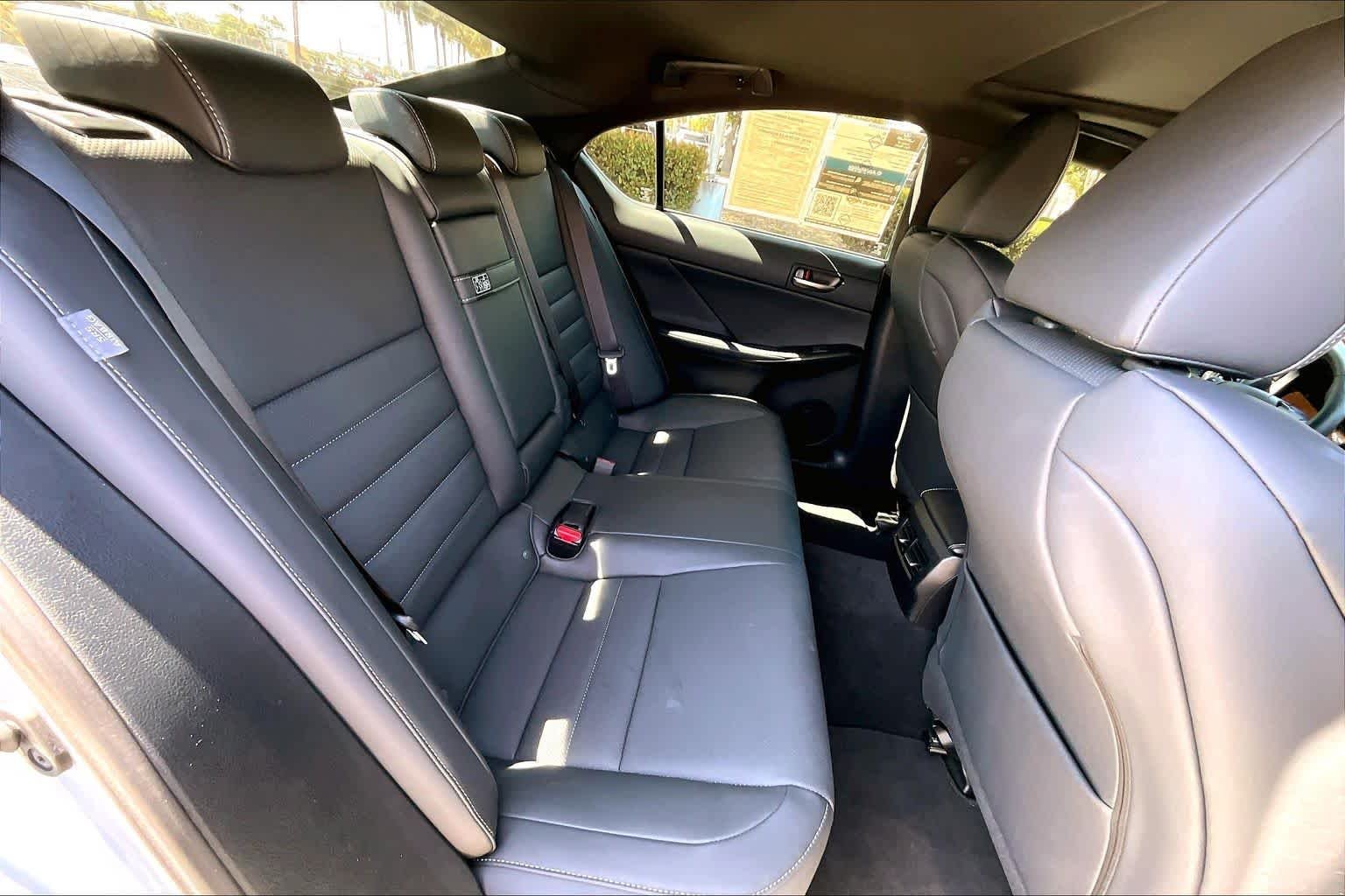 Used 2023 Iridium Lexus F SPORT image 20