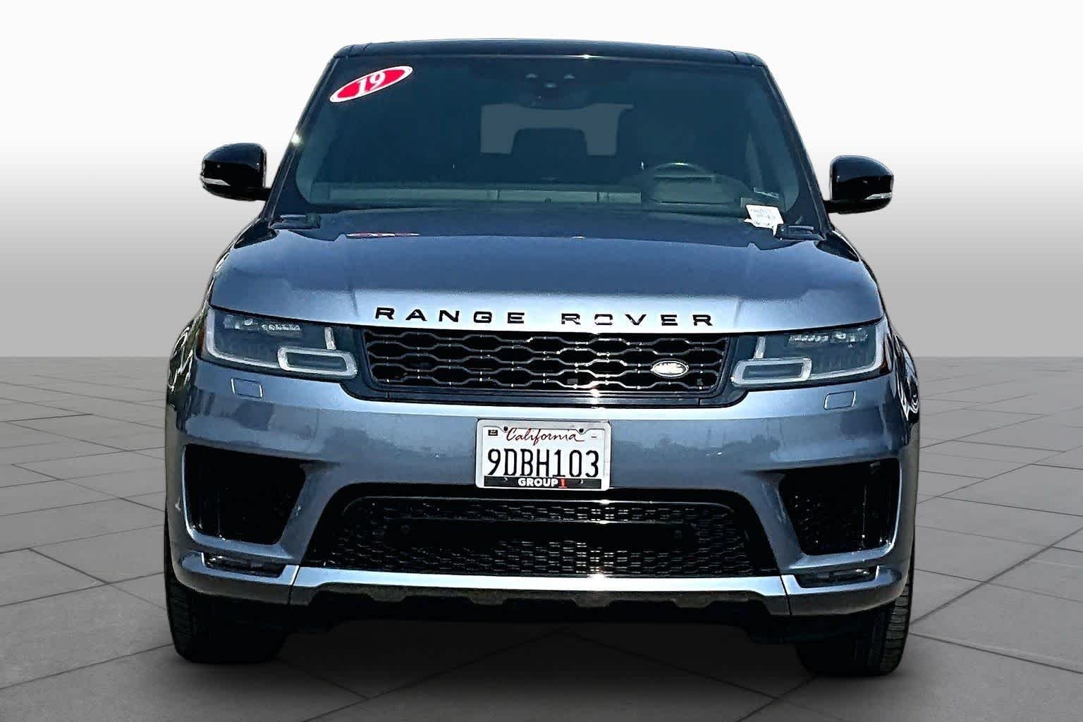 Used 2019 Byron Blue Metallic Land Rover HSE Dynamic image 3