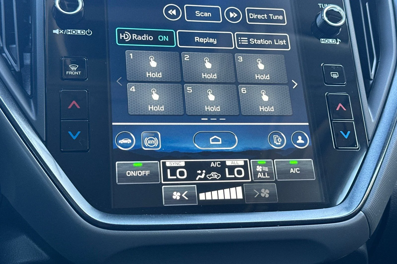 New 2026 SAND DUNE PEARL Subaru Limited Hybrid image 25
