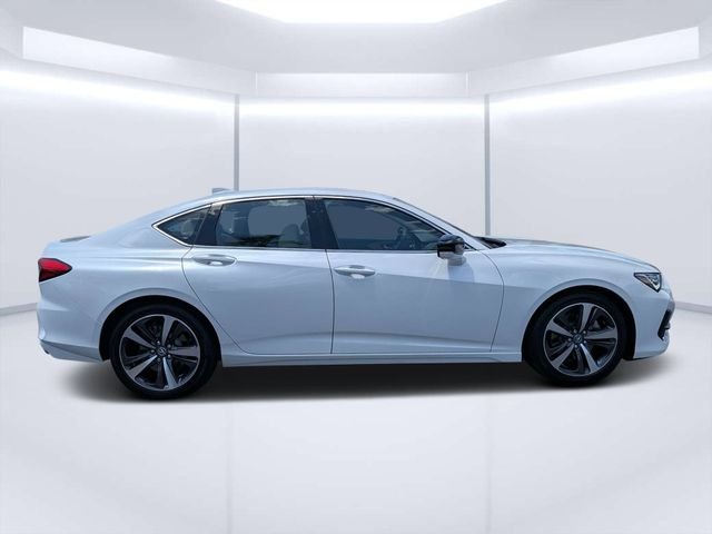 Used 2025 White Acura Technology Package image 2