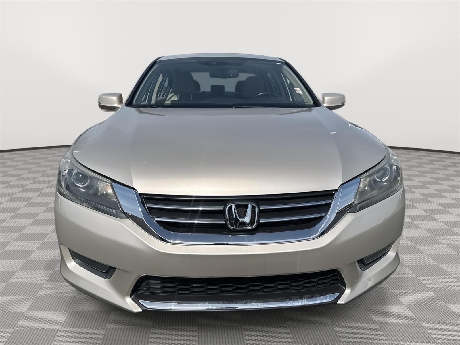 Used 2015 Honda Accord EX-L with VIN 1HGCR2F83FA111500 for sale in Kansas City