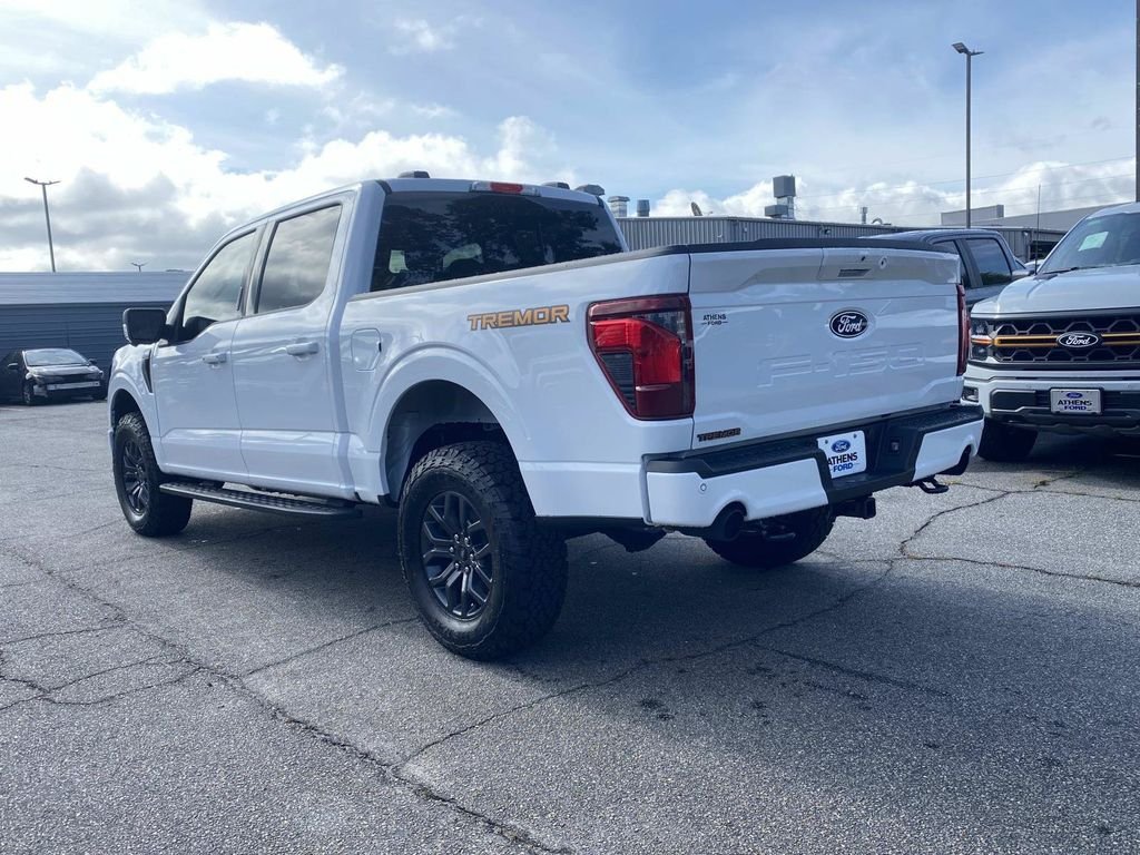New 2026 Oxford White Ford Tremor® image 5