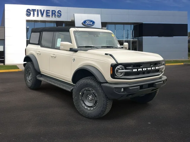 2025 Ford Bronco Outer Banks®