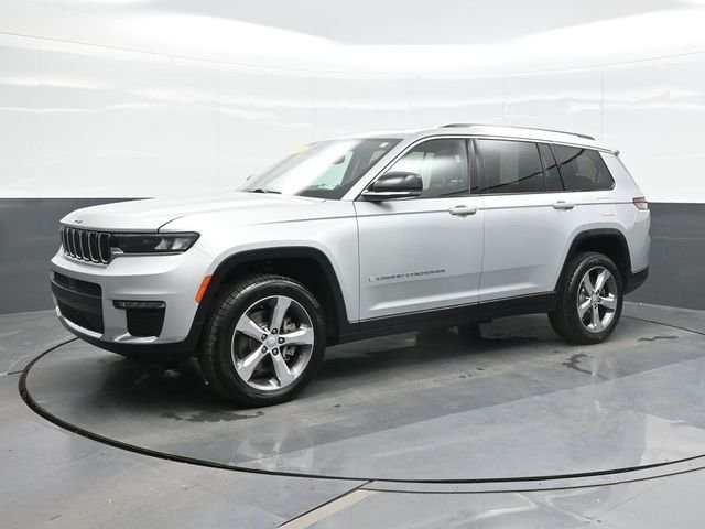 Used 2021 Silver Jeep Limited image 5