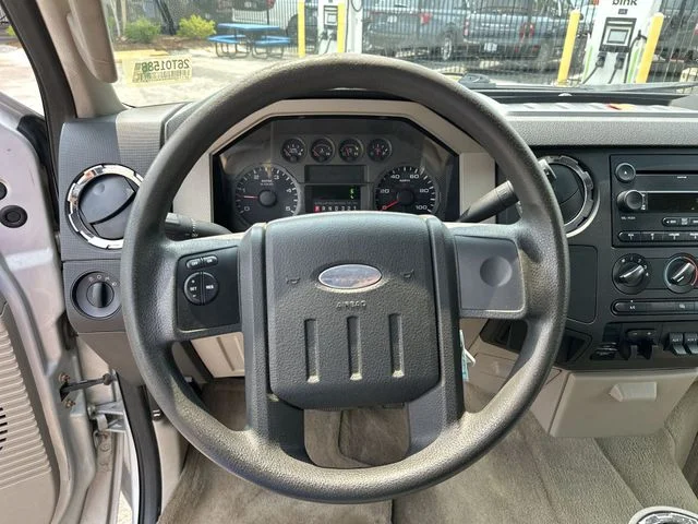 Used 2008 Silver Ford XLT image 15