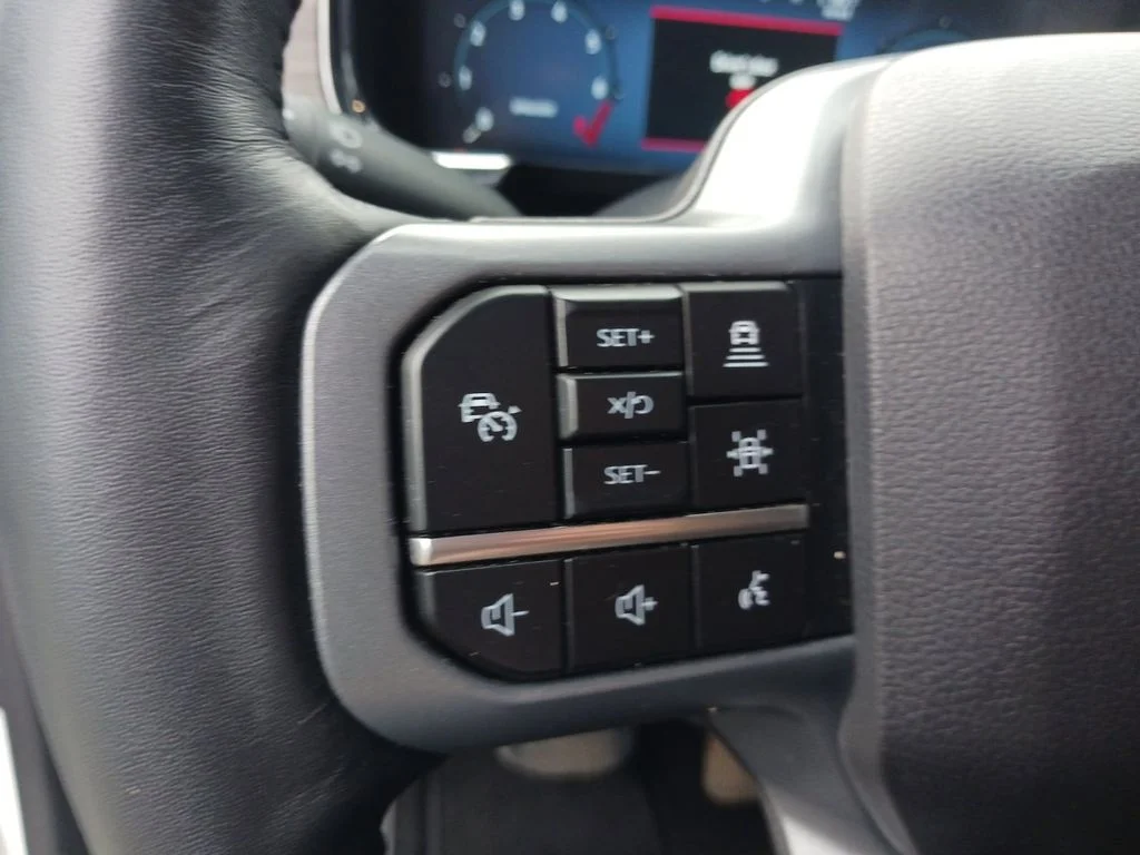 Used 2024 White Ford Lariat image 37