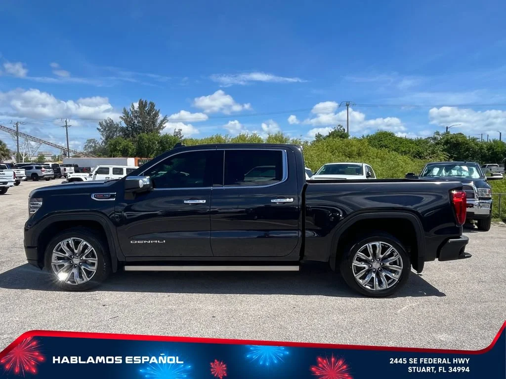 Used 2024 Titanium Rush Metallic GMC Denali image 4