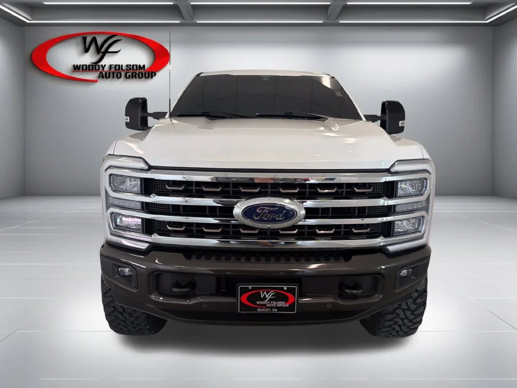 Used 2024 White Ford King Ranch image 2