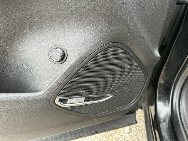 Used 2021 Black Buick Essence image 34