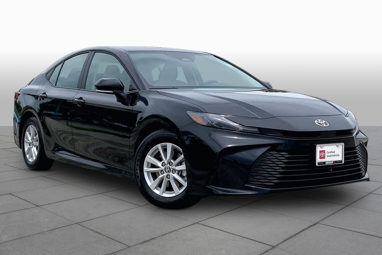 Used 2026 Midnight Black Metallic Toyota LE image 3
