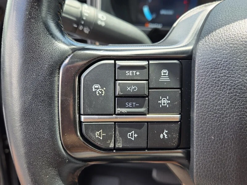 Used 2024 Black Metallic FORD PLATINUM 4WD CREW CAB 6.75