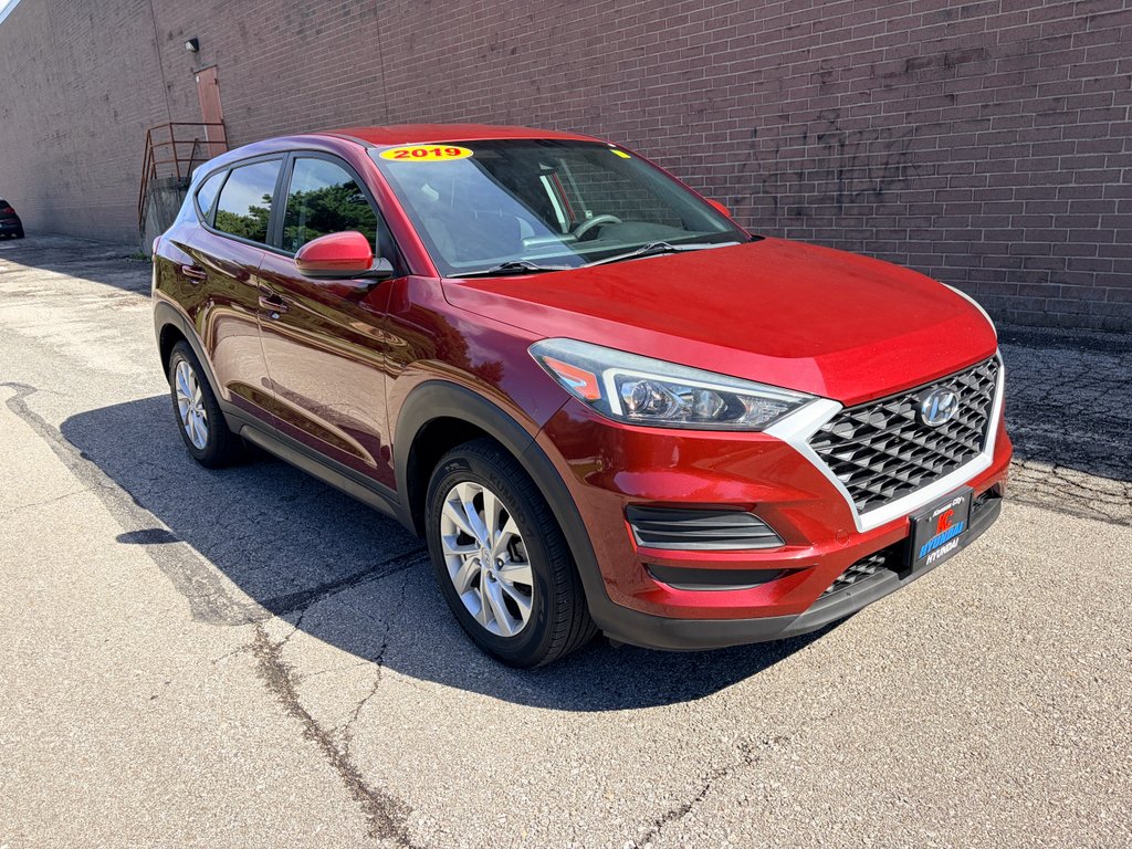 Used 2019 Gemstone Red Hyundai SE image 7