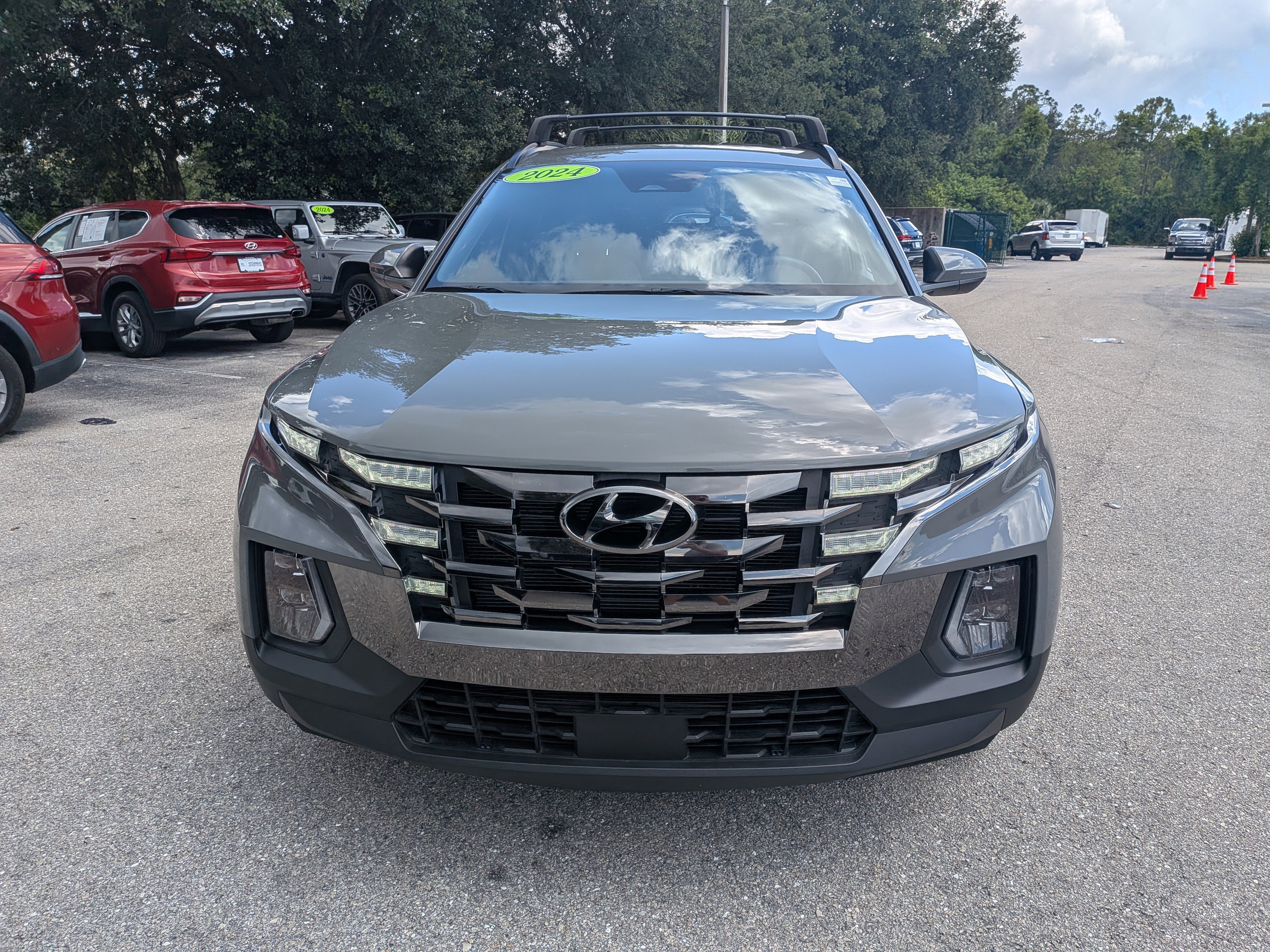 Certified Used 2024 Hampton Gray Hyundai SEL image 9