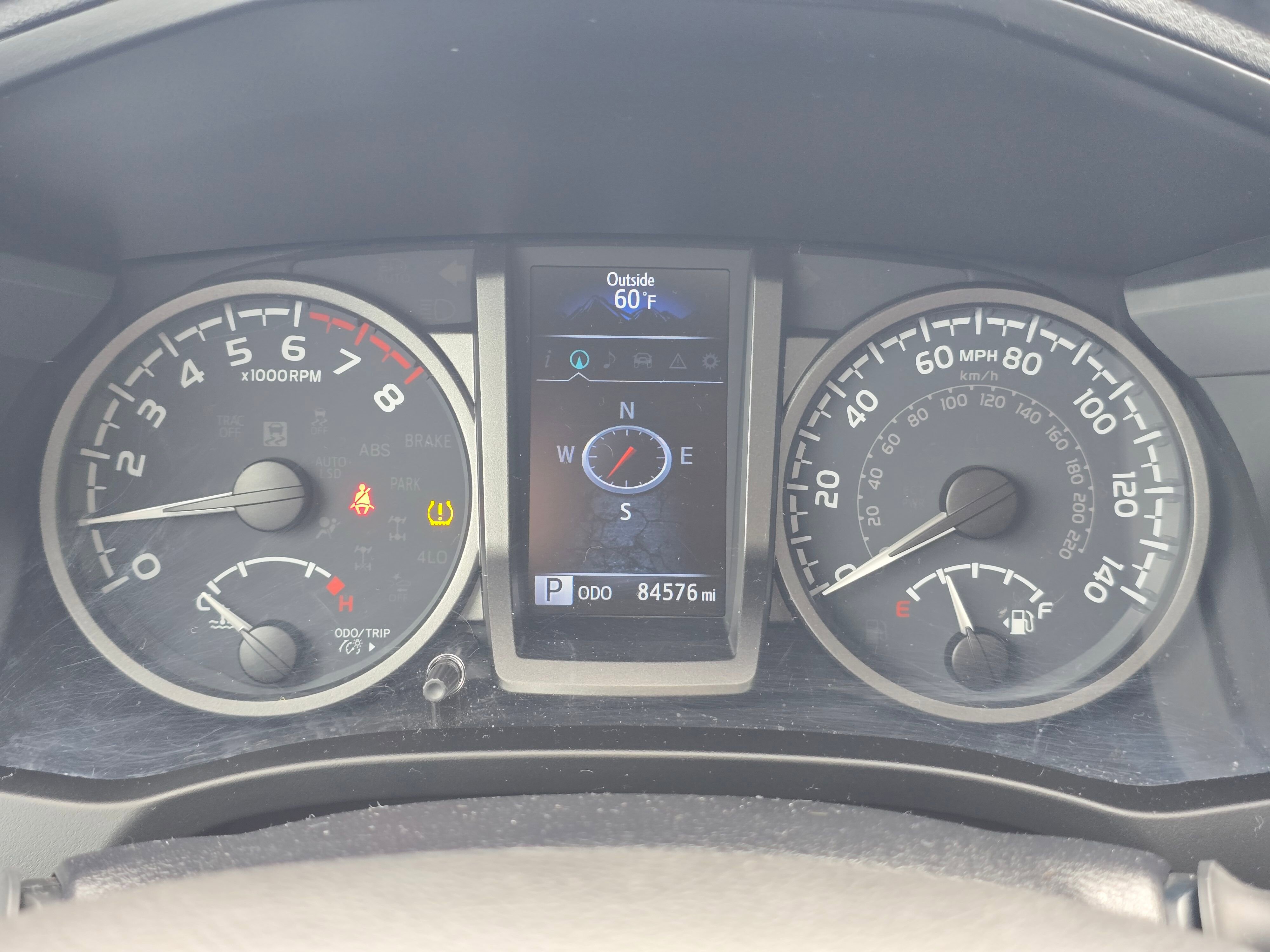 Used 2021  Toyota SR image 26