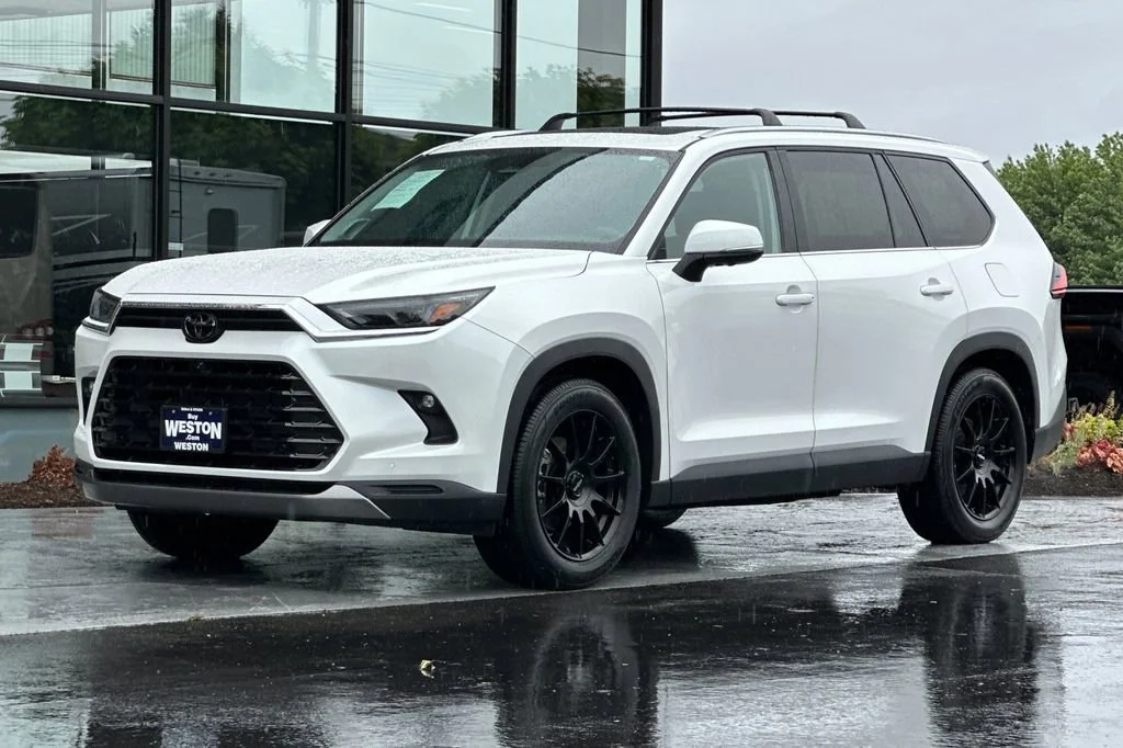 2024 Toyota Grand Highlander Platinum - Photo 8