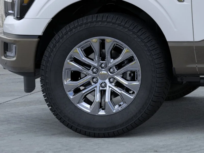 New 2026 Star White Metallic Tri-Coat Ford King Ranch® image 19