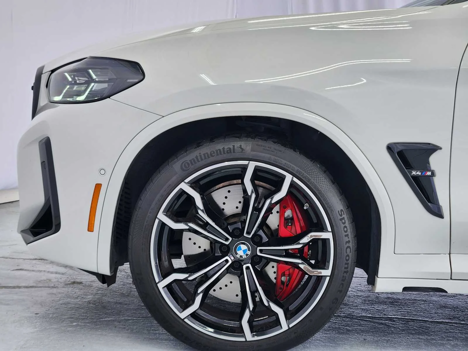 Certified Used 2024 Alpine White BMW  image 10