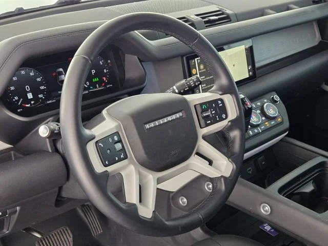Used 2024 Black Land Rover SE image 20