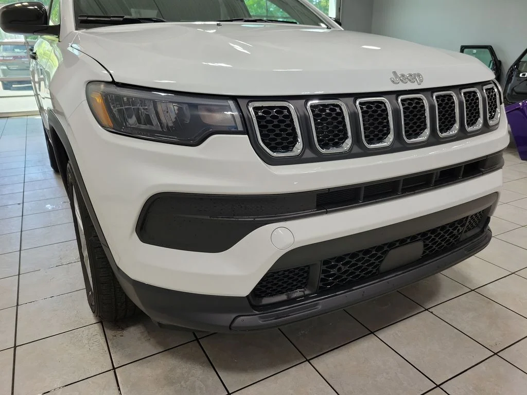 Used 2023 White Jeep Sport image 22