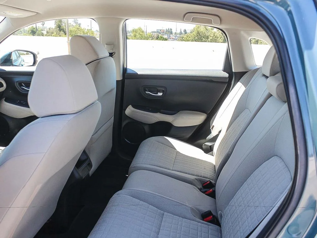 Certified Used 2025 Nordic Forest Pearl Honda LX image 19