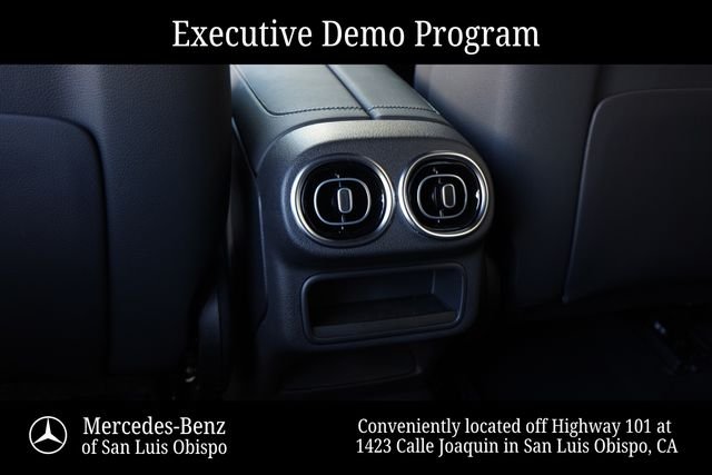 Used 2026  Mercedes-Benz GLC 300 image 26