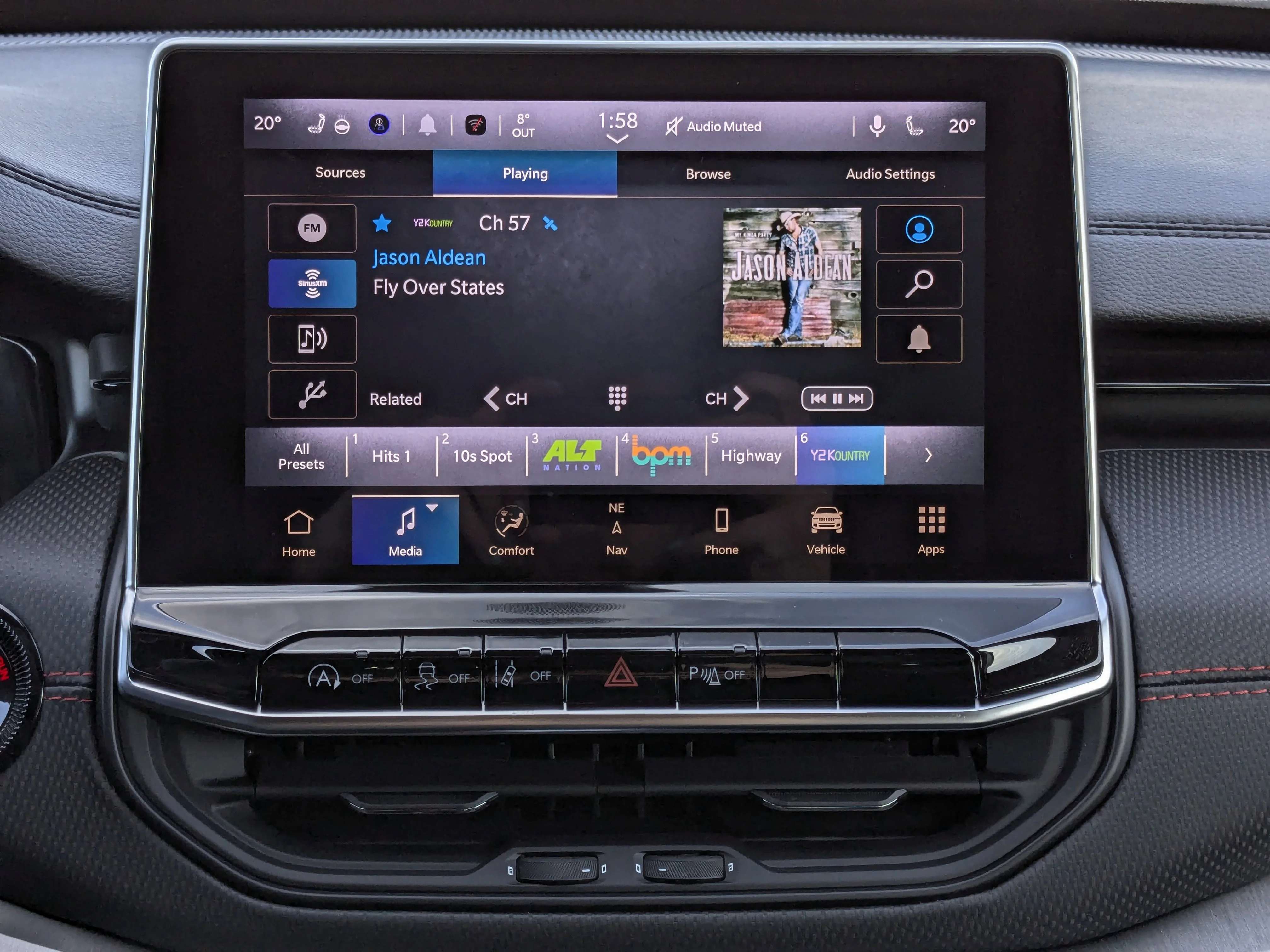 New 2026 Silver Jeep Trailhawk - Sun,Sound&Nav Group/Pano Roof image 20
