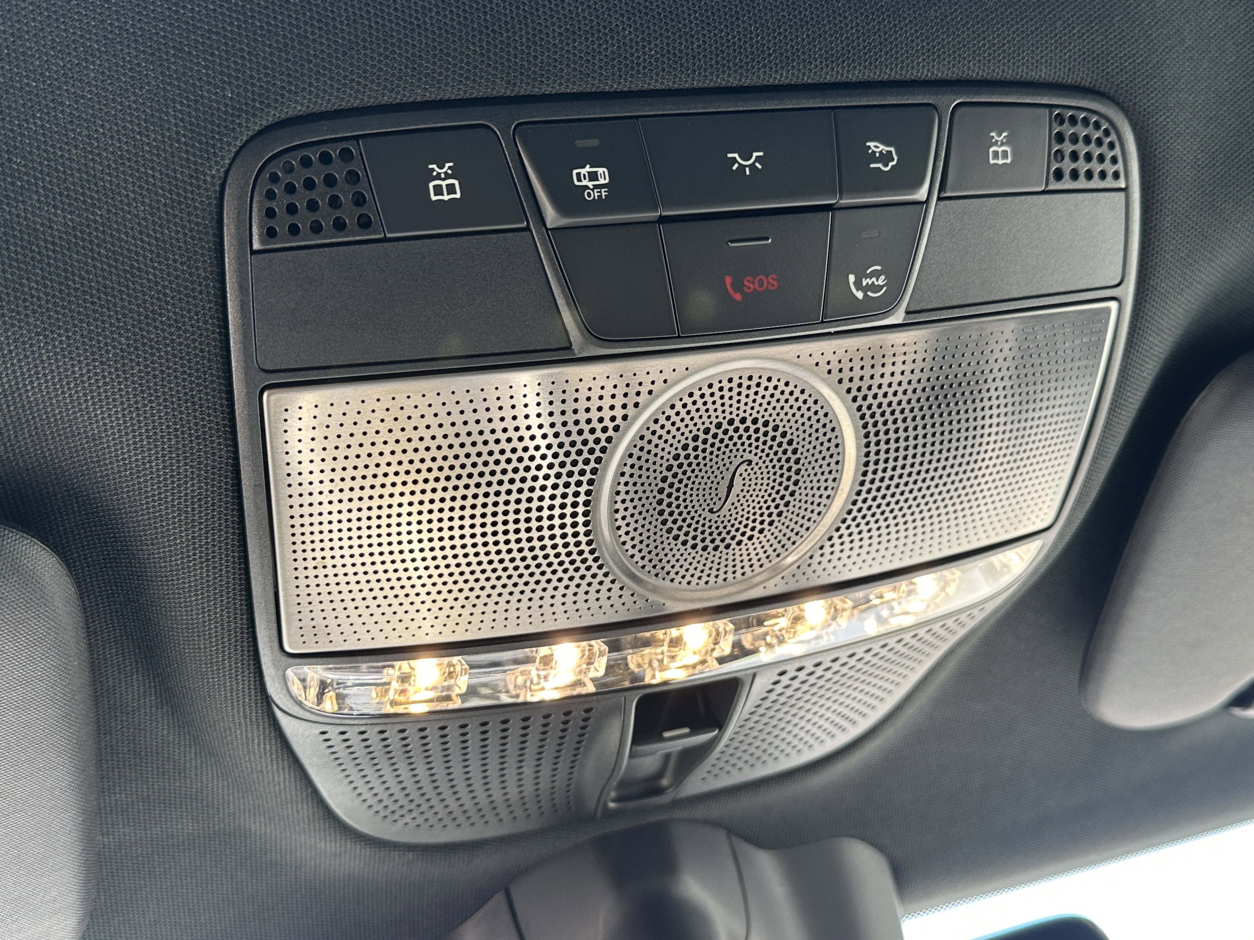 Used 2022 Platinum Magno Mercedes-Benz G 550 image 33