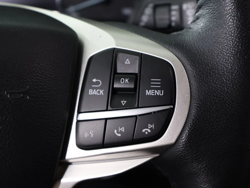 Used 2024 Blue Ford XLT image 40