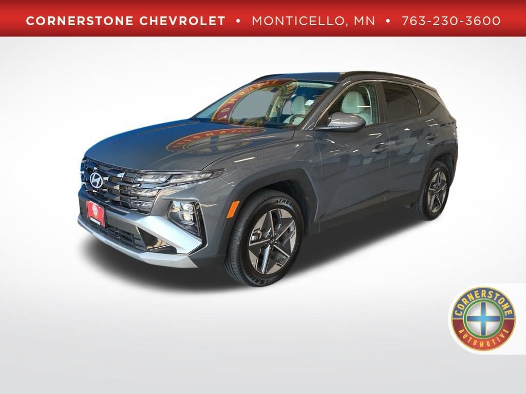 Used 2025 Grey Hyundai SEL image 1