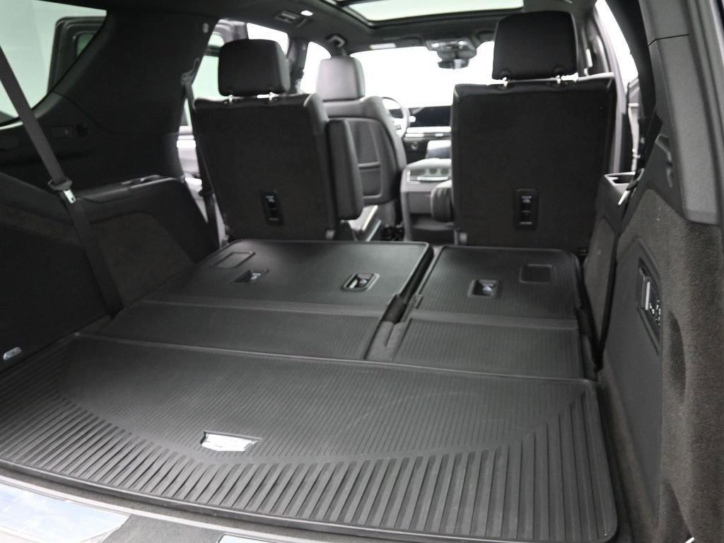 2025 Cadillac Escalade Premium Luxury - Photo 19