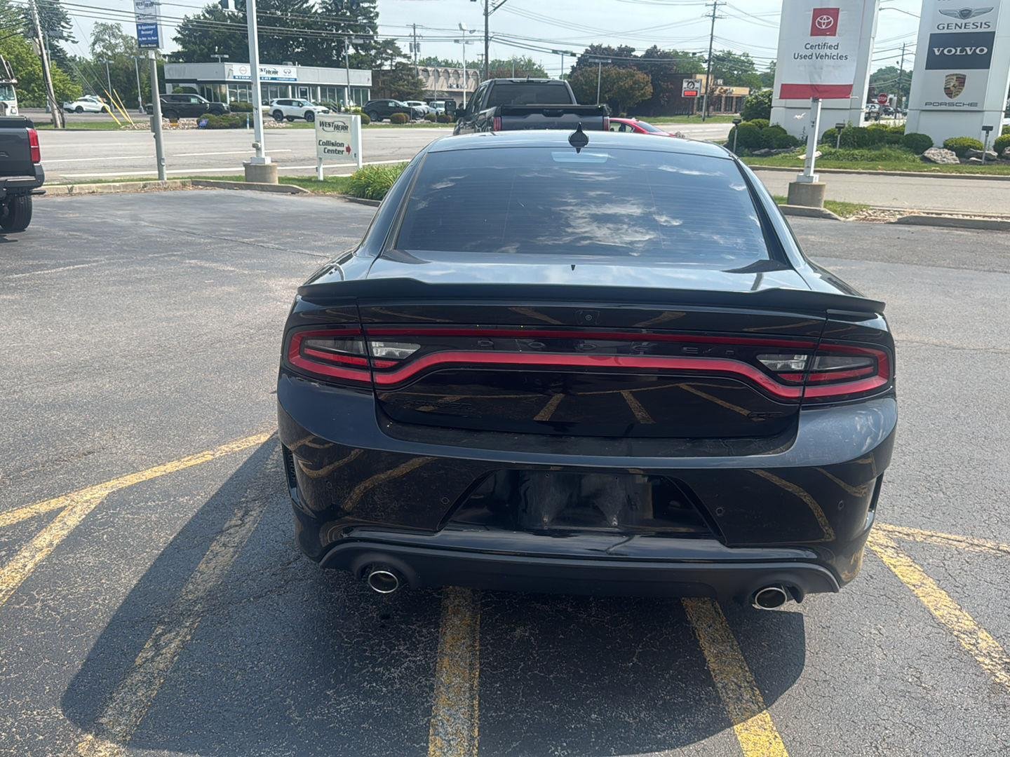Used 2022 Pitch Black Clearcoat Dodge GT image 5
