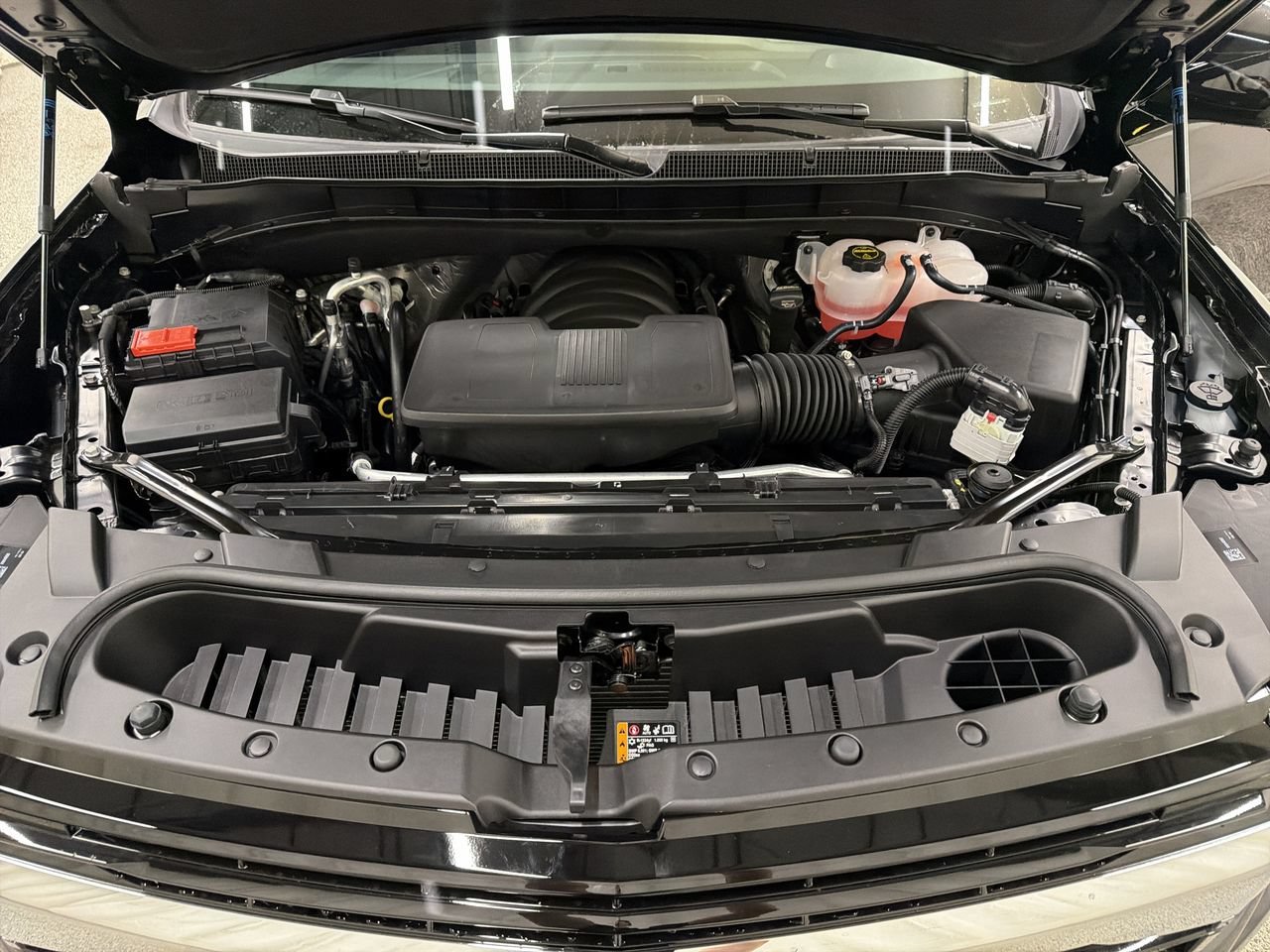 2026 Chevrolet Tahoe LS - Photo 11