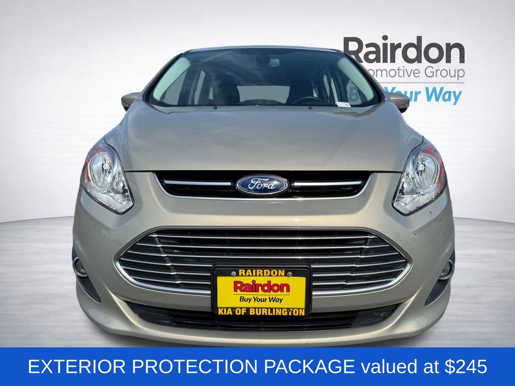 Used 2016  Ford SEL image 2