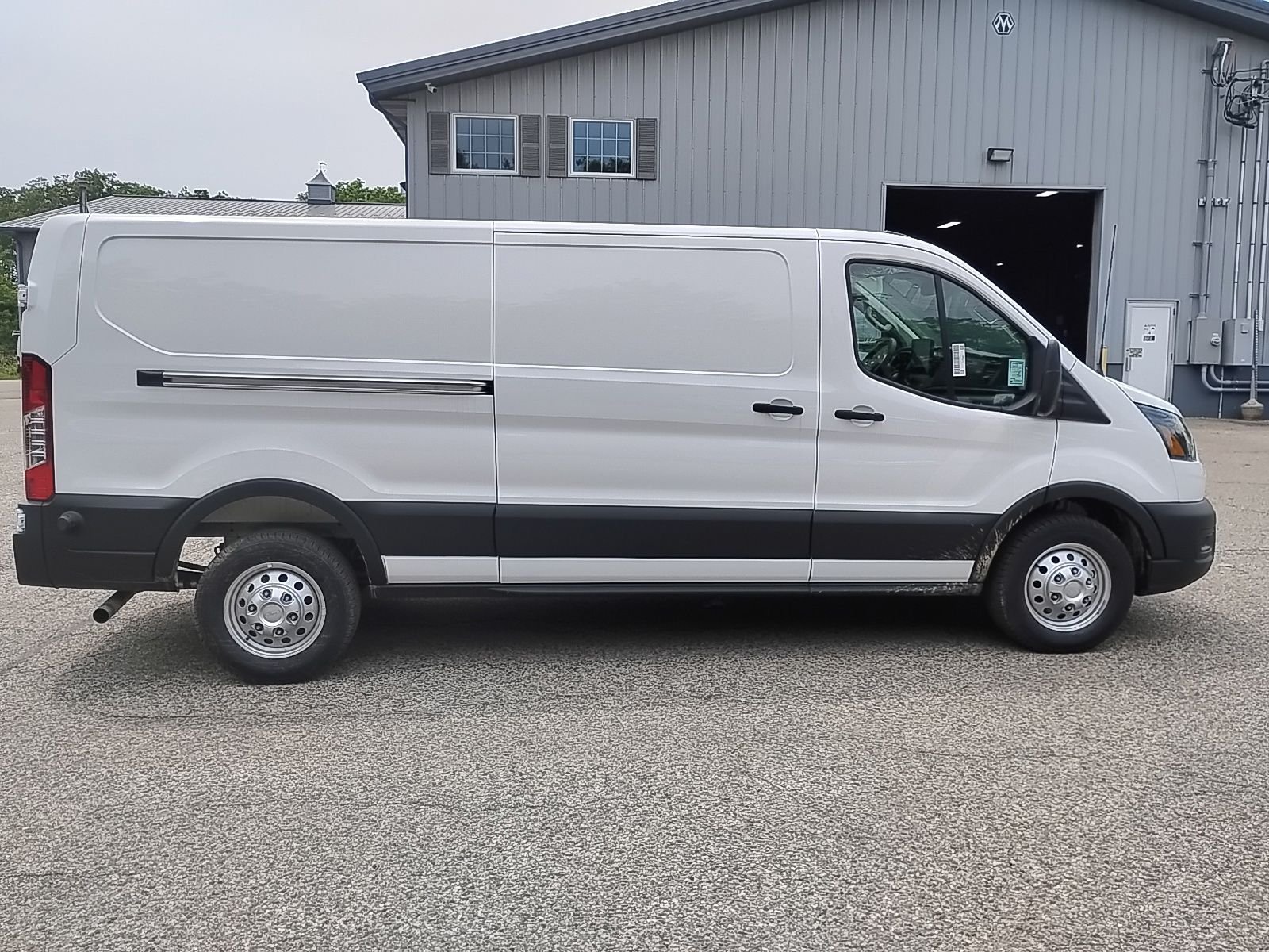 New 2026 Oxford White Ford Cargo Van image 11
