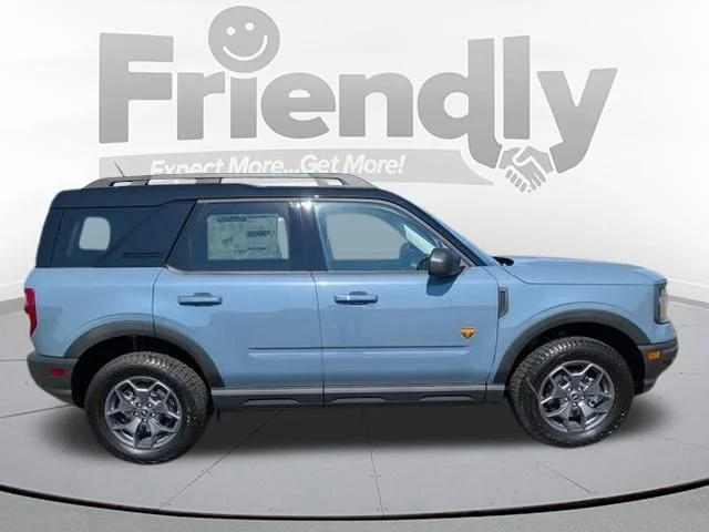 Used 2024 Gray Ford Badlands image 4