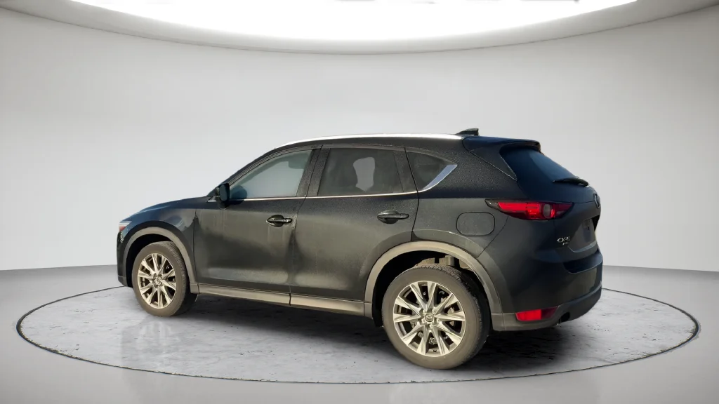Used 2021 Black Mazda Grand Touring image 10
