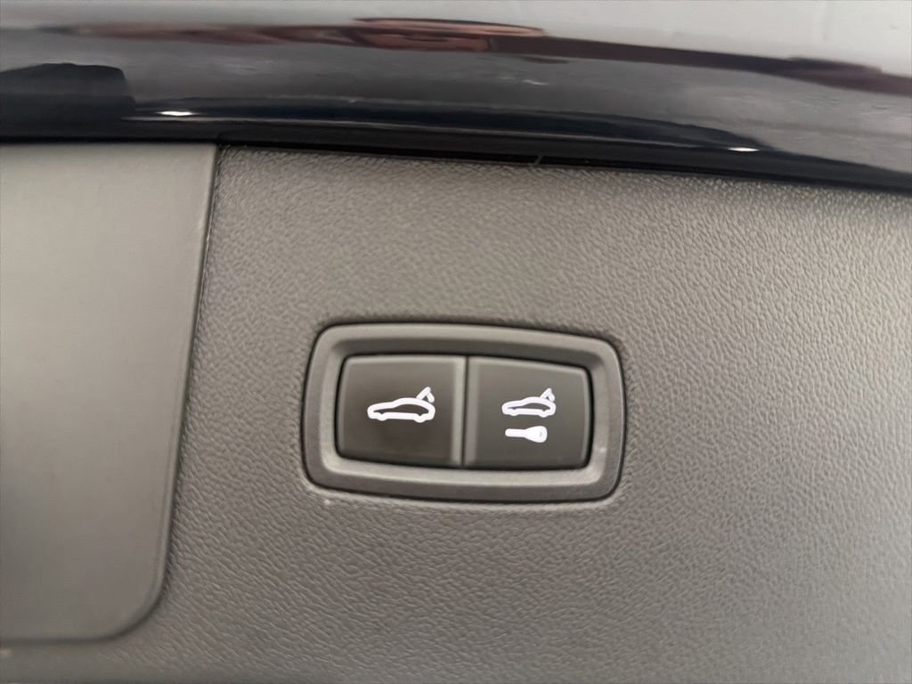 Certified Used 2023 Blue Porsche  image 19