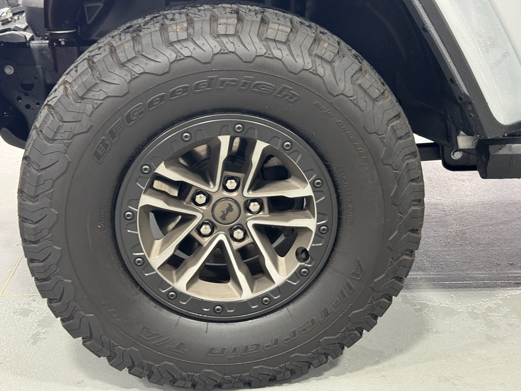Used 2024 Silver Zynith Clearcoat Jeep Rubicon 392 image 25