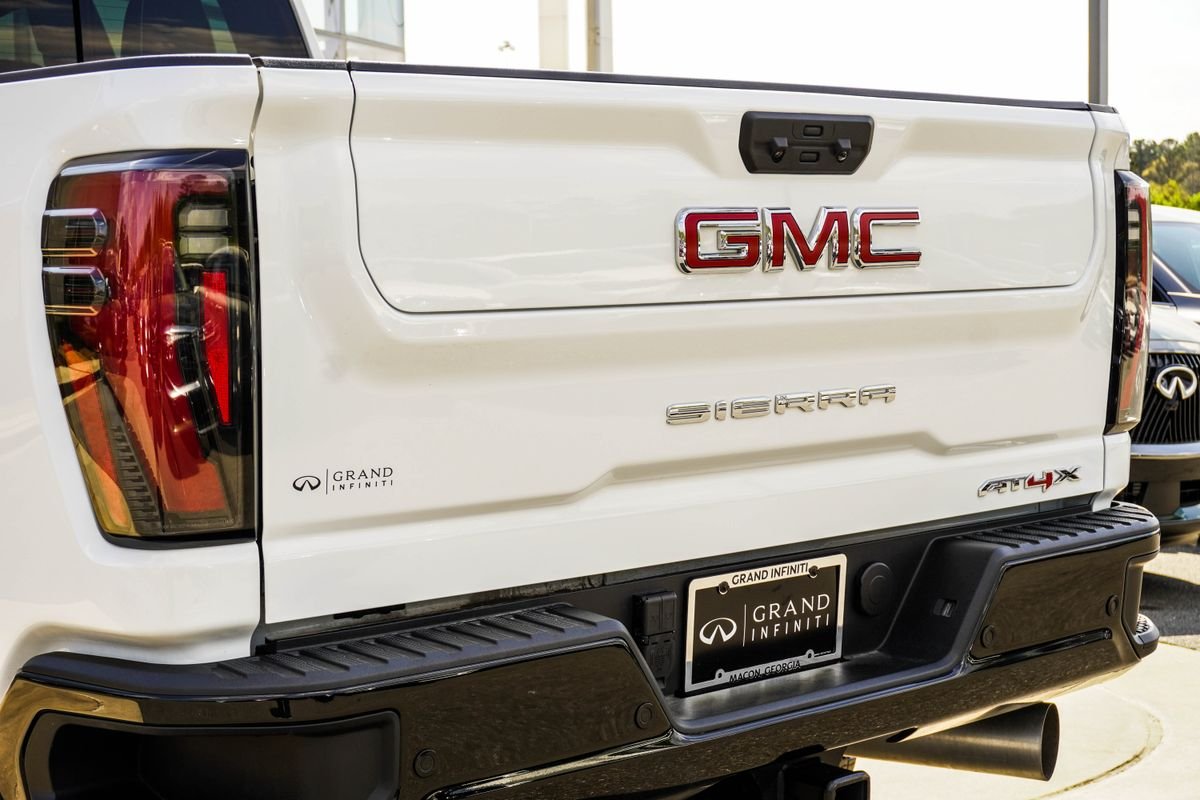 Used 2026 White GMC AT4X image 13